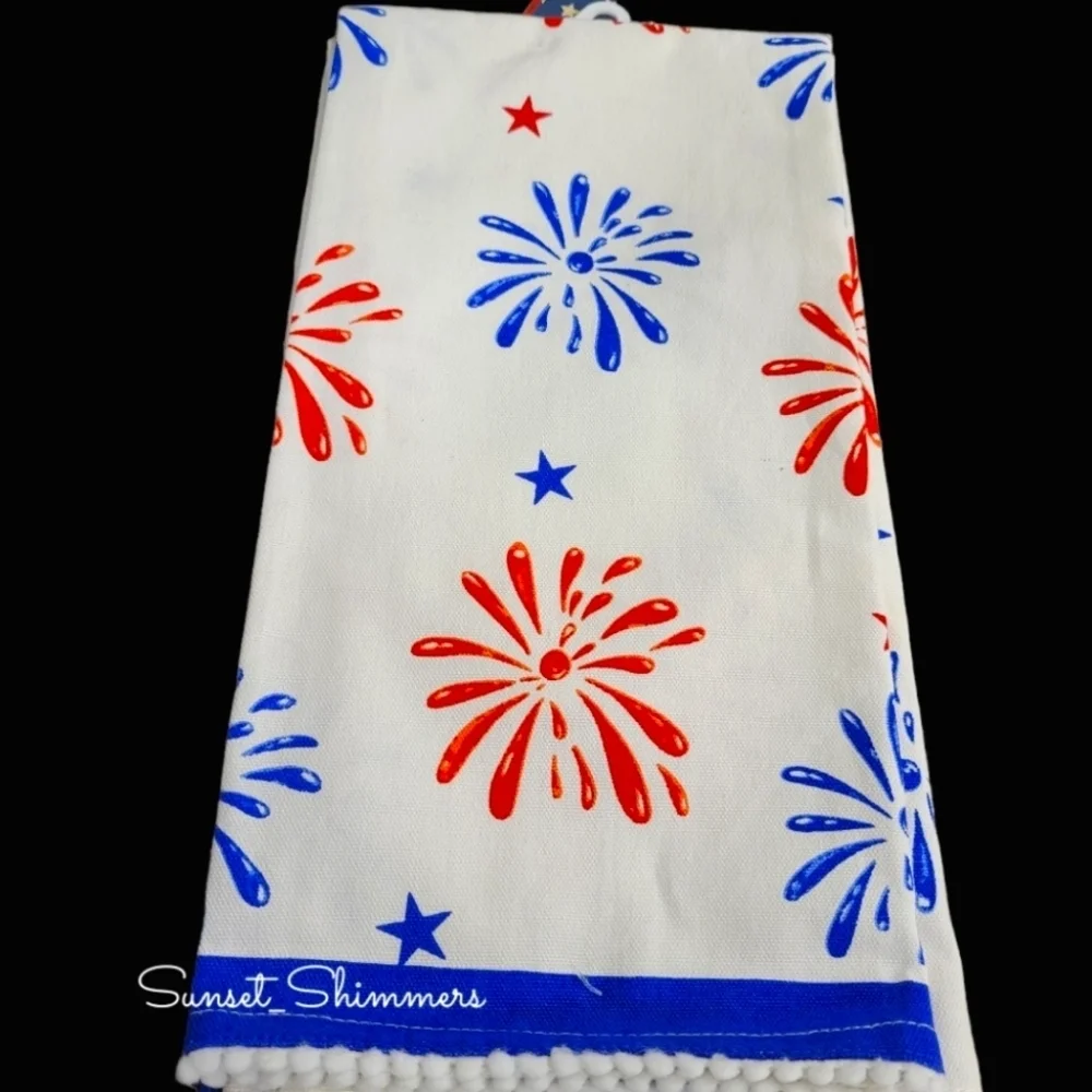 2pc Patriotic Dogs Red Truck July 4th Kitchen Tea Towel Set Stars & Stripes NEW